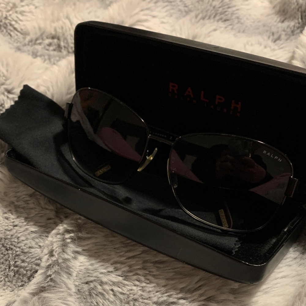 Ralph Lauren Sunglasses - Picture 2 of 3